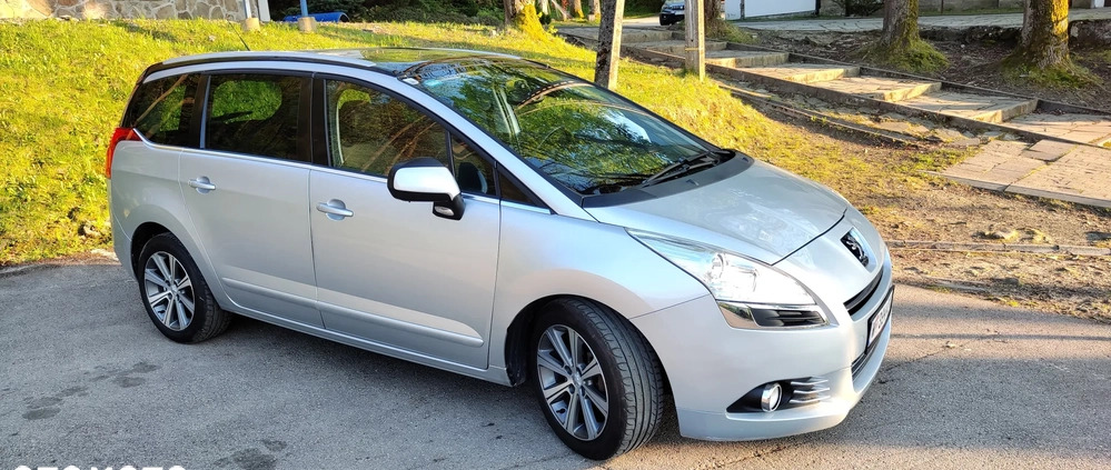 Peugeot 5008 cena 17900 przebieg: 253600, rok produkcji 2011 z Urzędów małe 137